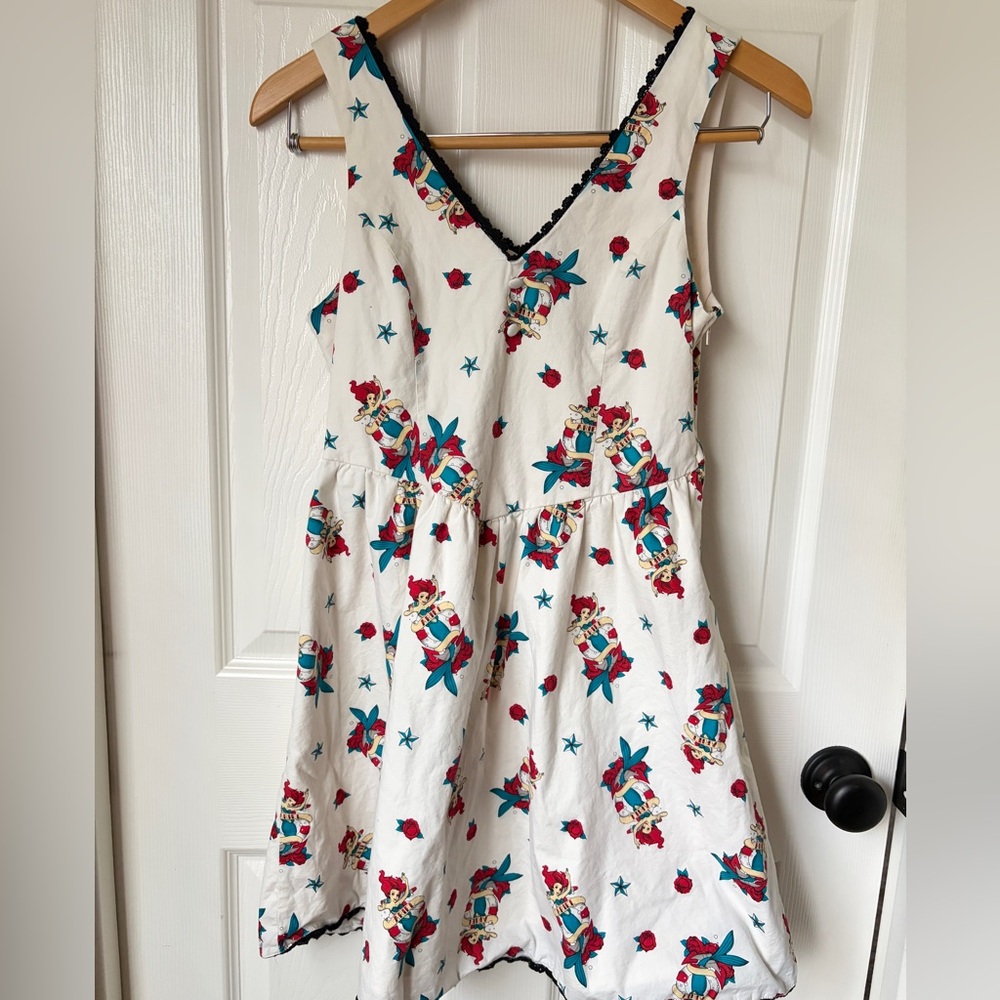 Disney Women’s Ariel Mermaid dress size medium